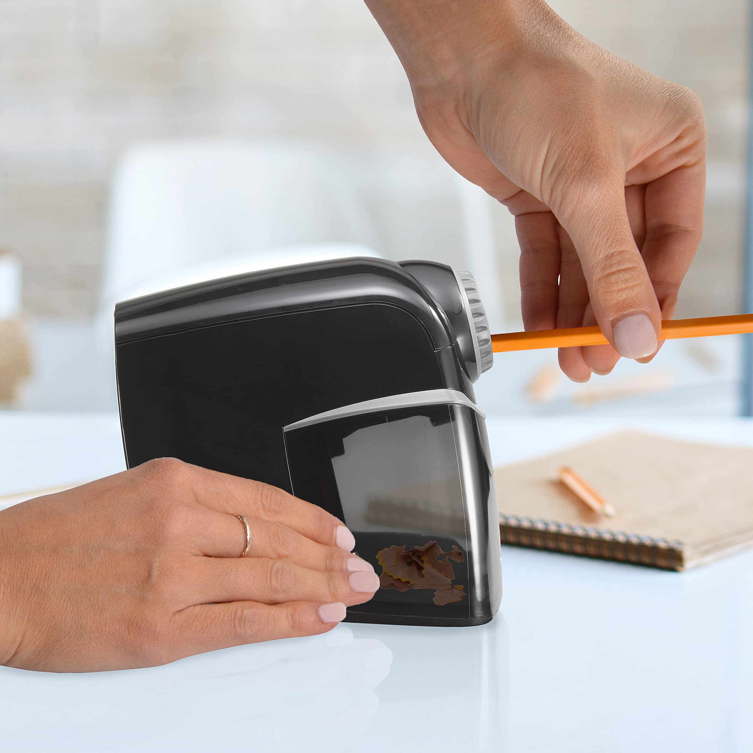 Westcott iPoint Heavy Duty Electric Pencil Sharpener for Home, School, and Office - Image 6